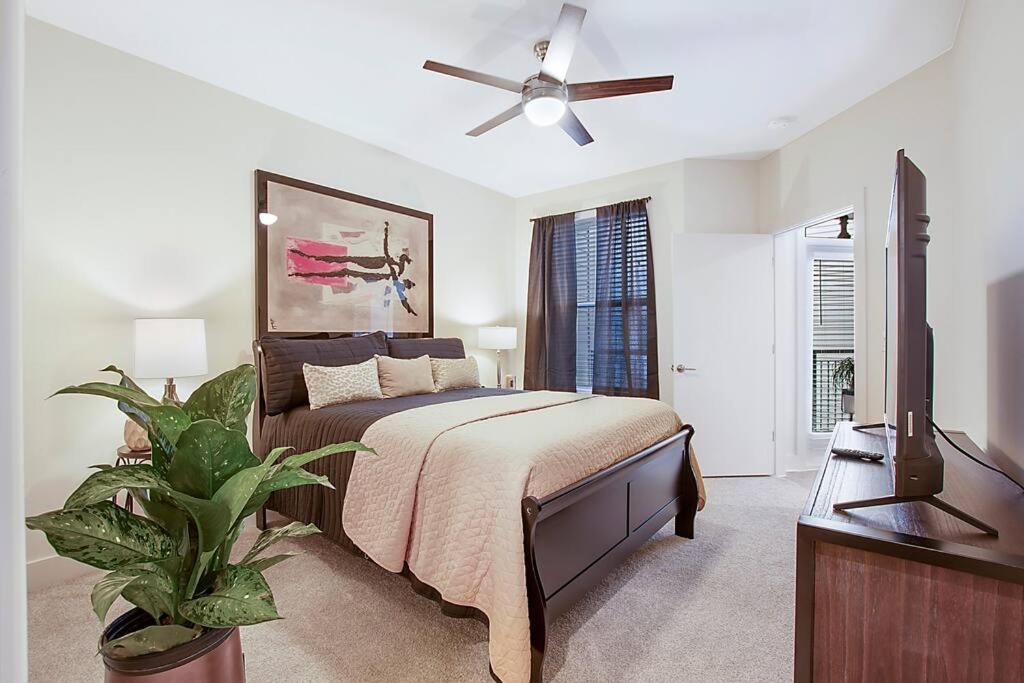 Love,Peace,And Relaxation 2 Bedroom Near Downtown Fort Worth Ngoại thất bức ảnh